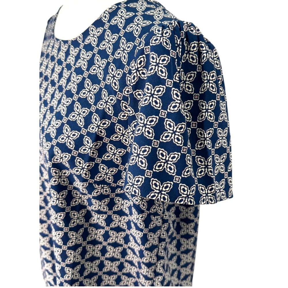 J. Crew Factory Printed Short-Sleeve Blouse Navy Blue White EUC - Picture 2 of 8